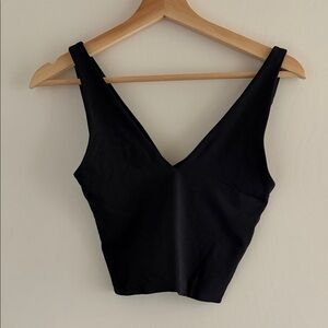 Aritzia Babaton Black Women's V-Neck Crop Top - XS